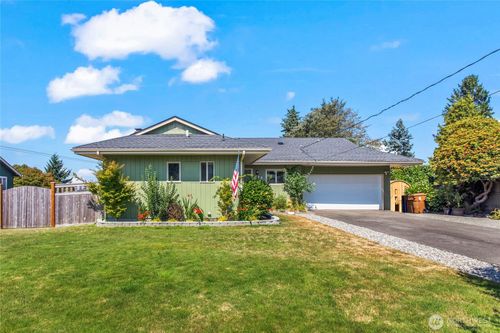 1122 N Skyline Dr, Tacoma, WA, 98406-1824 | Card Image