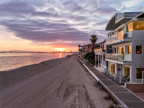 6815 E Seaside Walk, Long Beach, CA, 90803 | Card Image