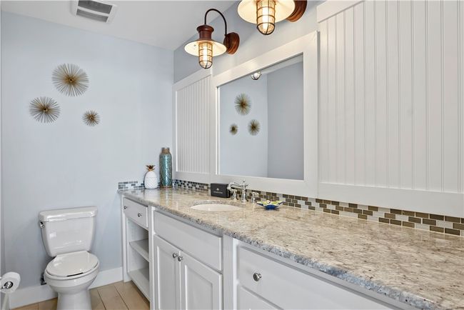3-304 - 140 Social Cir, Condo with 3 bedrooms, 3 bathrooms and null parking in Port Aransas TX | Image 13