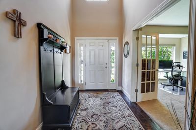 2-STORY FOYER | Image 3