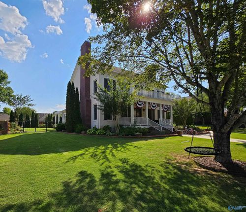 3002 Brook Park Dr Se, Owens Cross Roads, AL, 35763-8475 | Card Image