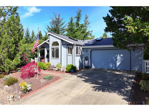 495 Sherwood Loop, Florence, OR, 97439-8889 | Card Image