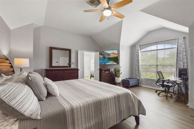 1110 Enclave Sq W, Townhouse with 3 bedrooms, 3 bathrooms and 2 parking in Houston TX | Image 24