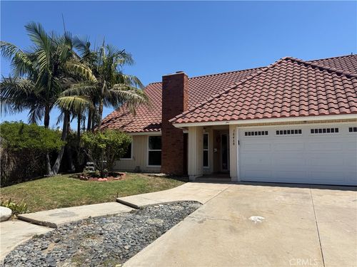 18468 Santa Belinda, Fountain Valley, CA, 92708 | Card Image
