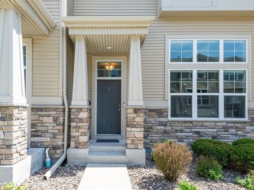 7690 77th Way, Victoria, MN, 55386-2705 | Card Image