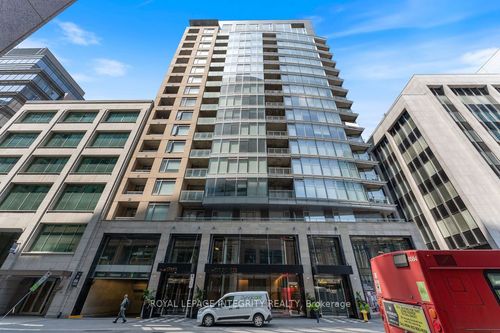 802-101 Queen St, Ottawa, ON, K1P0B7 | Card Image