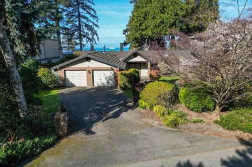 51 English Bluff Rd, Delta, BC, V4M2M4 | Card Image