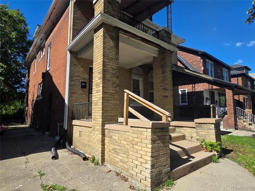 12083 Prairie St, Detroit, MI, 48204-1230 | Card Image
