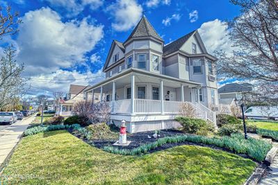 348 River Avenue, Home with 4 bedrooms, 3 bathrooms and null parking in Point Pleasant Beach NJ | Image 1