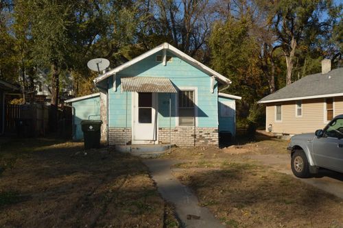 1815 W Highland Ave, Sioux City, IA, 51103-4825 | Card Image