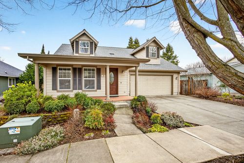 150 Graham Way, Talent, OR, 97540-9705 | Card Image