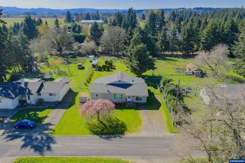 7881 Terrance Ln Se, Aumsville, OR, 97325-9782 | Card Image