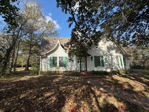 100 Smith St, Naples, TX, 75568-6430 | Card Image