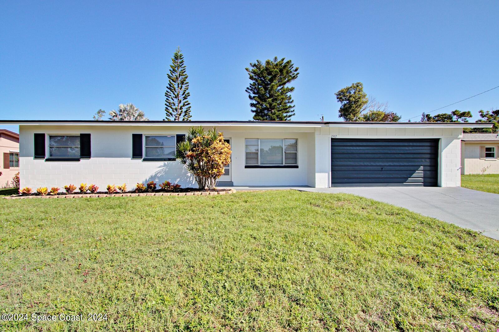 Larkspur St, Titusville, FL 32796