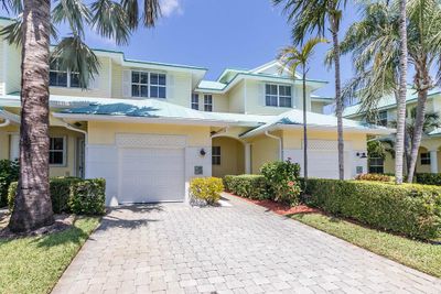 117 Barefoot Cv Cove, Townhouse with 2 bedrooms, 2 bathrooms and null parking in Hypoluxo FL | Image 1