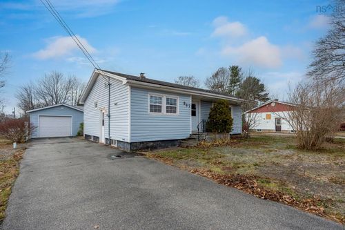 997 Argus Dr, Greenwood, NS, B0P1N0 | Card Image