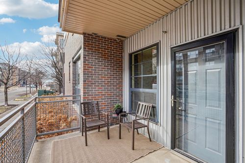 106-825 Berry St, Saint Paul, MN, 55114-1168 | Card Image