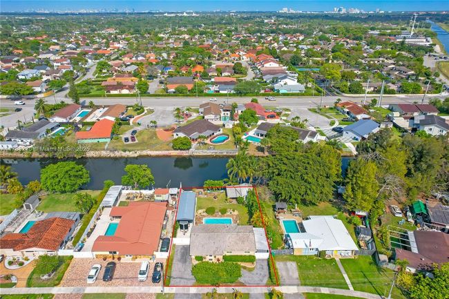 6931 Sw 108 Th Ave, House other with 3 bedrooms, 2 bathrooms and null parking in Miami FL | Image 25