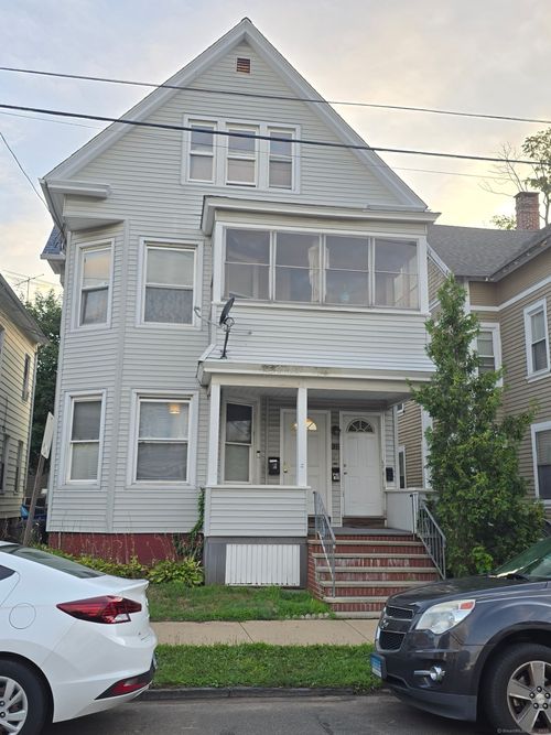 122 Atwater St, New Haven, CT, 06513-3109 | Card Image