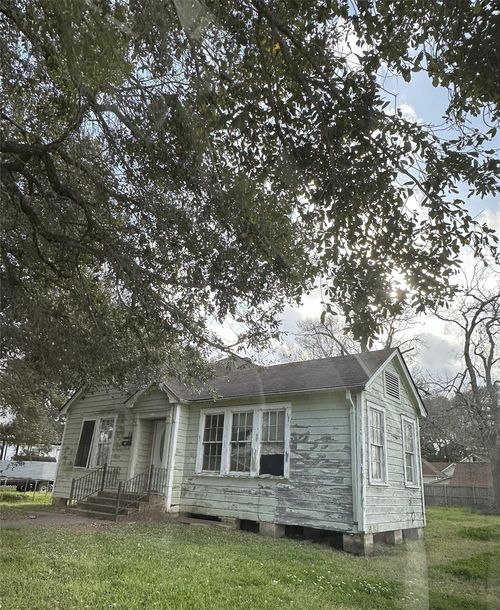 1108 Macarthur St, Rosenberg, TX, 77471-3640 | Card Image