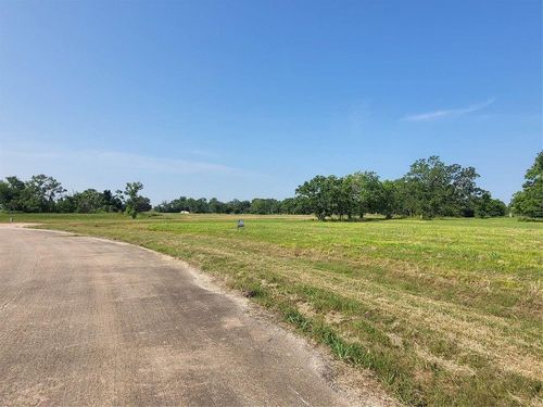75 Conestoga Trl, Angleton, TX, 77515 | Card Image