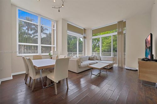 208-19501 W Country Club Dr, Aventura, FL, 33180-2472 | Card Image