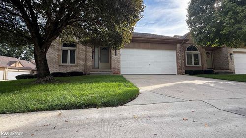 35916 Fierimonte Dr, Clinton Twp, MI, 48035-2120 | Card Image