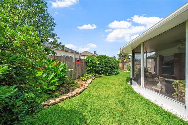 7410 Fall Creek Bnd, House other with 4 bedrooms, 2 bathrooms and 2 parking in Humble TX | Image 9