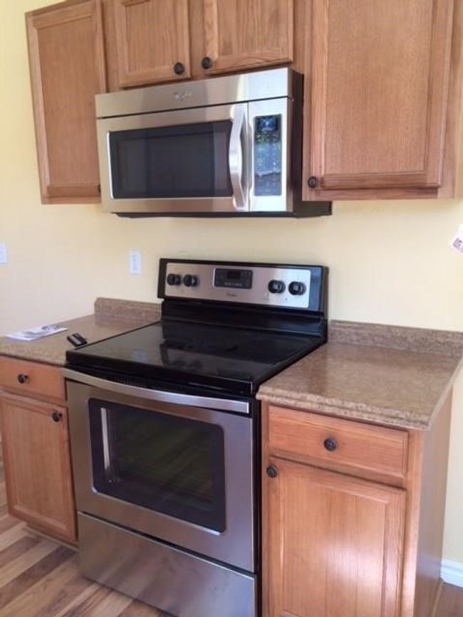 5312 Queens Ct, House other with 3 bedrooms, 2 bathrooms and null parking in Lake Dallas TX | Image 6