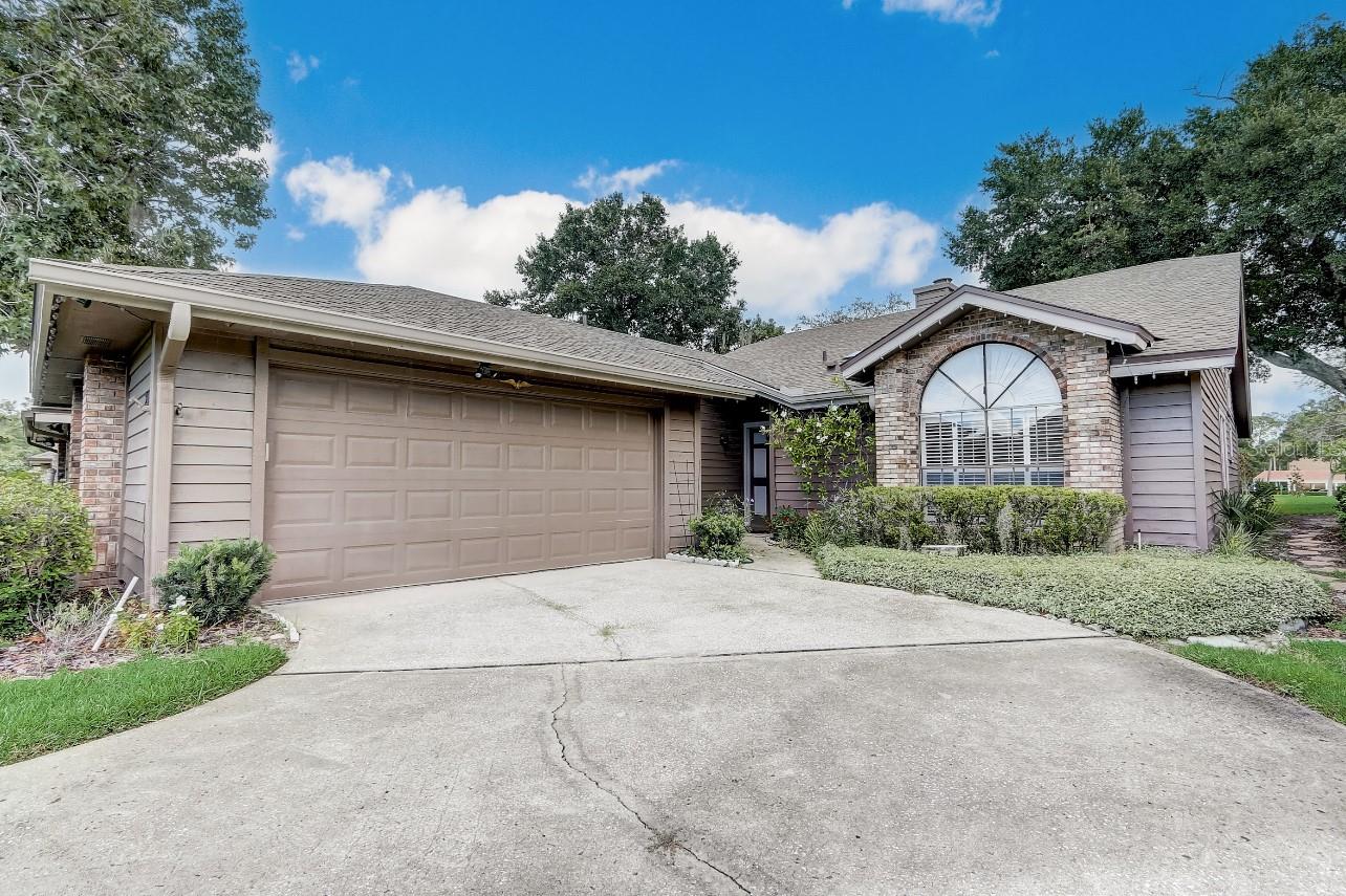 Sabal Palm Pl, Longwood, FL 32779