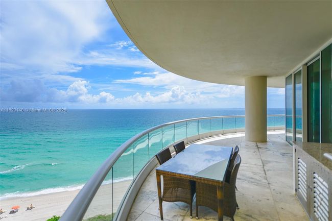 APT-1104 - 16051 Collins Ave, Condo with 4 bedrooms, 7 bathrooms and null parking in Sunny Isles Beach FL | Image 40