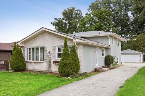 155 Ash Ave, Wood Dale, IL, 60191-2101 | Card Image