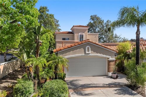 2 Via Barcaza, Trabuco Canyon, CA, 92679-4802 | Card Image