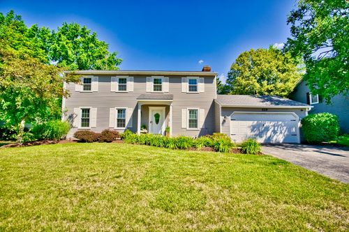 529 Warwick Dr, Naperville, IL, 60565-2602 | Card Image