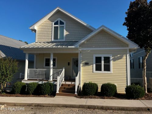 a-135 N Deer Hill Village Lane, LaFollette, TN, 37766 | Card Image