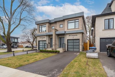 2b Iroquois Ave, Home with 4 bedrooms, 5 bathrooms and 3 parking in Mississauga ON | Image 2