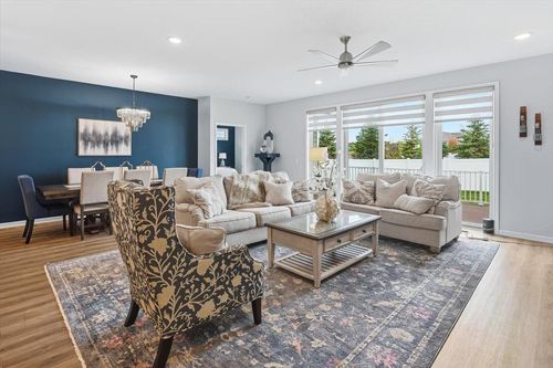 17908 Greenwich Way, Lakeville, MN, 55044-5043 | Card Image