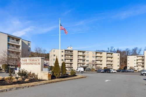 245-200 Park Terrace Dr, Stoneham, MA, 02180-4417 | Card Image