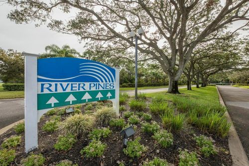 539-5996 Se Riverboat Dr, Stuart, FL, 34997-1517 | Card Image