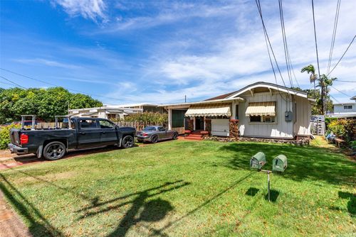 820 10th Ave, Honolulu, HI, 96816-6428 | Card Image