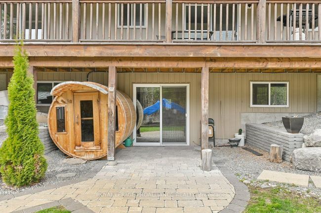 1554 Shannon Rd, House other with 3 bedrooms, 3 bathrooms and 6 parking in Plainfield ON | Image 35