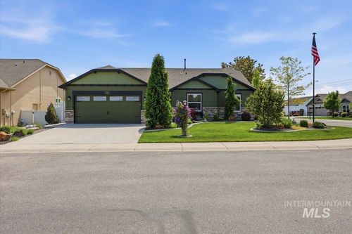 519 Thornwood St, Nampa, ID, 83686-5389 | Card Image