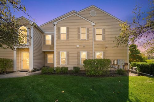 a-633 Streamwood Blvd, Streamwood, IL, 60107-2373 | Card Image