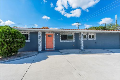 17800 Nw 37th Ave, Miami Gardens, FL, 33056-3406 | Card Image