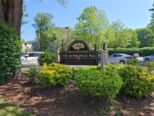 apt-106-15 Higgins St, Smithfield, RI, 02917-4033 | Card Image
