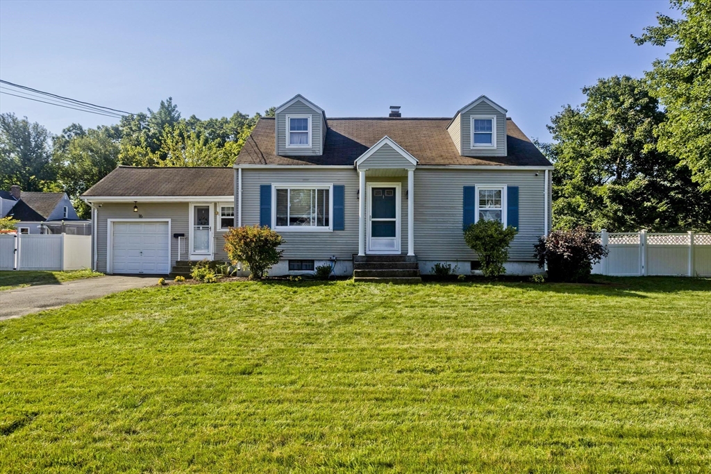 Laurie Ave, South Hadley, MA 01075