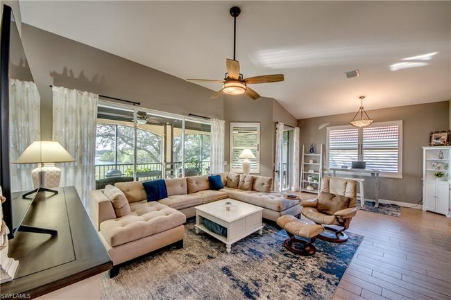 Family Room | Image 18