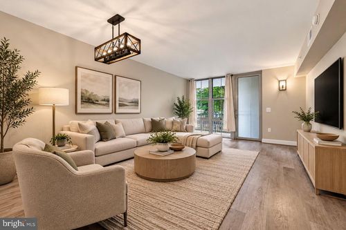 212-11800 Sunset Hills Rd, RESTON, VA, 20190-4778 | Card Image