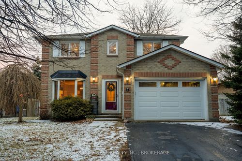 5 Chartwell Cres, Kingston, ON, K7K6M4 | Card Image