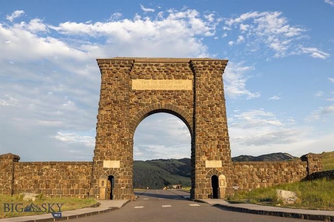 Less Than a Mile From the North Entrance to Yellowstone | Image 53